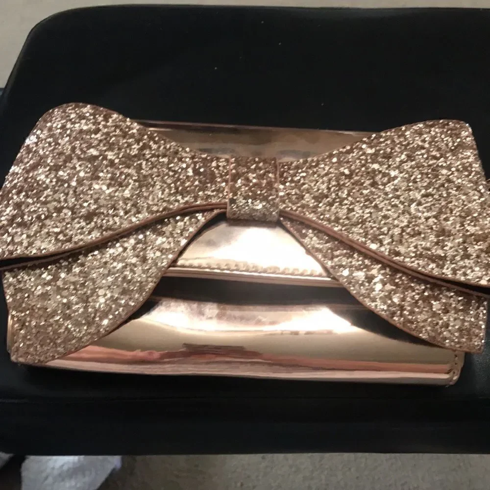 Gold Prima Sandals Size 8 Bam Forever with Purse